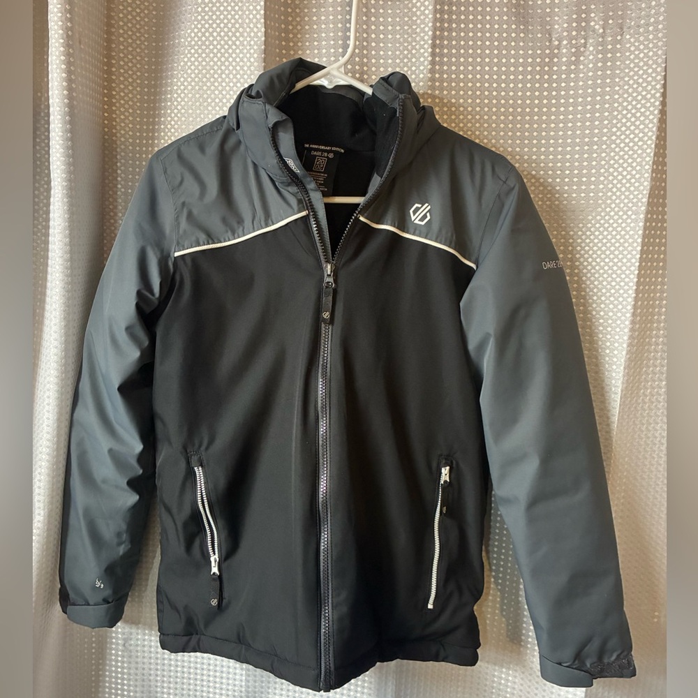 Dare2b Boys Black and Gray Jacket size 13 years